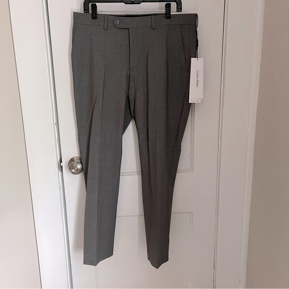 Men’s Calvin Klein Skinny Fit Dress Pants
